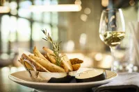 Archer Hotel Tysons - breakfast
