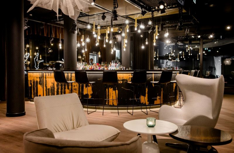 Motel One Stuttgart-Mitte photo 2