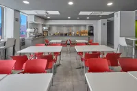 City Express Junior by Marriott Ciudad Juarez Consulado - breakfast