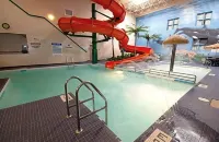 Canad Inns Destination Centre Garden City - Water Park