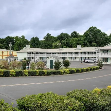 Key West Inn - LaFayette Hotels in Walker County
