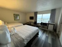 Emerald Shores Hotel - Daytona Beach Отели рядом с достопримечательностью «Бич Стрит»