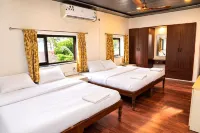 Omnia Beach Resort Near Candolim Beach - 2-Star