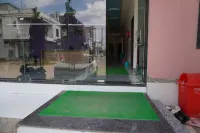 Mayur Palace - parking