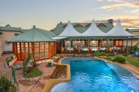 Tinaroo Lake Resort - 4-Star