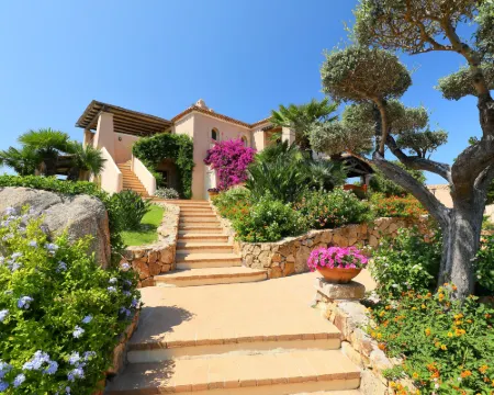 Erica 21 - Vista Village Hotels in Porto San Paolo