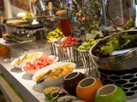 Floral Lux Hotel·tifu Hotel(Dongyi Town, wanpingkou, Rizhao) Hotels in Rizhao