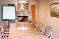The Lodge at Riverside