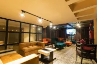 Shubham Vilas - Hostel Hotels in West Delhi