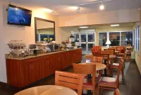 Baymont by Wyndham Effingham - breakfast