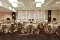 Four Points by Sheraton Winnipeg South