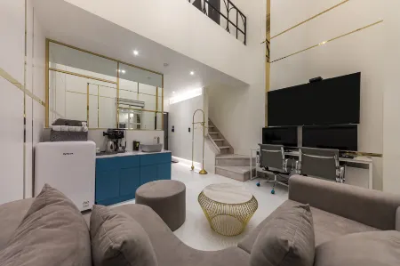 Gwangyang Neul Drive-in Hotel