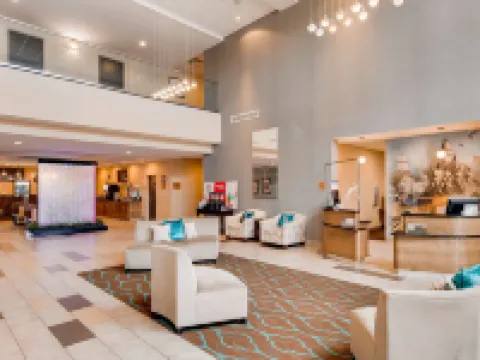 Best Western Plus Atrium Inn  Suites Hotels in Clarksville