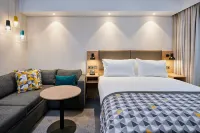Holiday Inn Paris - CDG Airport Hotels in Goussainville