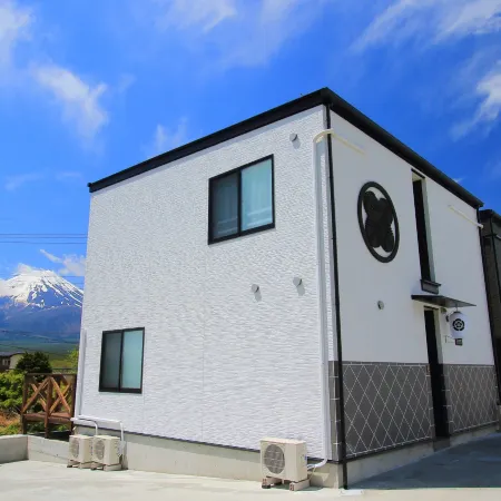 Fujinokura Village