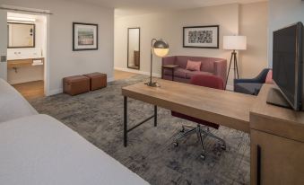 Hampton Inn and Suites by Hilton Portland-Pearl District