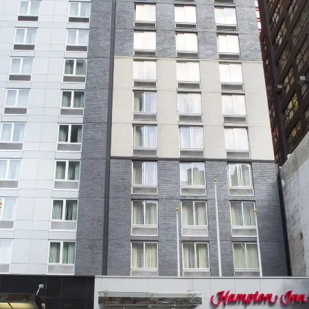 Hampton Inn Manhattan - Times Square South Отели рядом с достопримечательностью «Манхэттен»