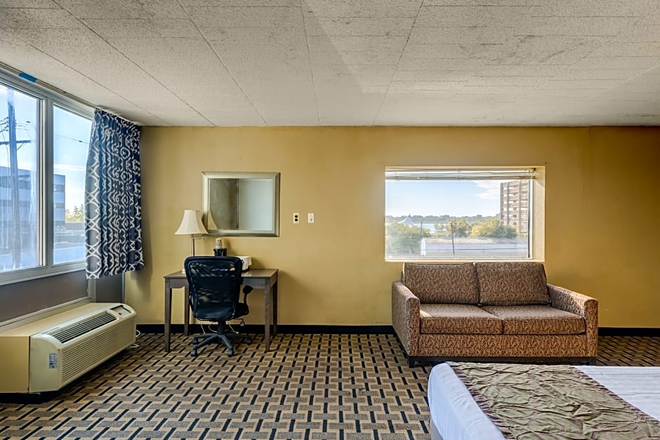 Rivertown Inn & Suites Downtown Detroit