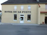Logis Hôtel de la Poste - Chez Cécile Hôtels à proximité de : Parapluies Neyrat