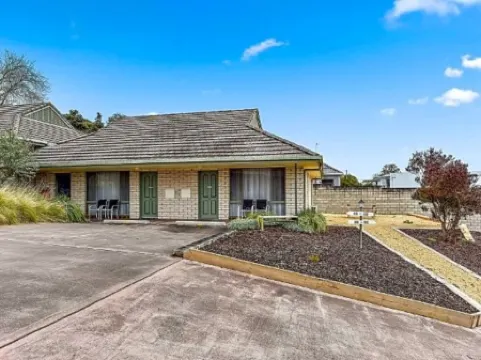 雷克斯舒適酒店