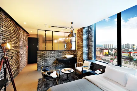 Cheonan la Tree Hotel Отели в г. Чхонан