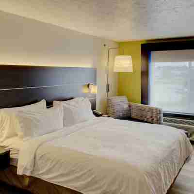 Holiday Inn Express & Suites le Mars Rooms