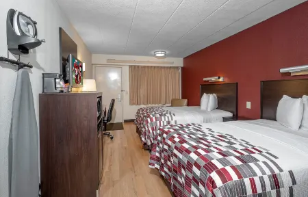 Red Roof Inn Mt Laurel Отели в г. Мейпл Шейд Тауншип