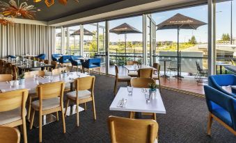 Mercure Sunshine Coast Kawana Waters