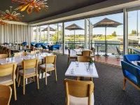 Mercure Sunshine Coast Kawana Waters Hotels in Birtinya