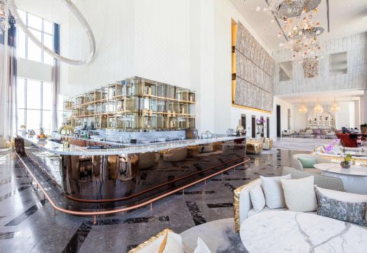 SLS 두바이 호텔 루프탑 수영장 이미지