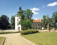 Pytloun Chateau Hotel Ctěnice Hotels in Liblice