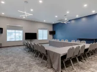 Comfort Suites Cincinnati University - Downtown Hotels near Freedom Center