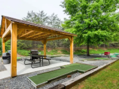 Quality Suites Altavista – Lynchburg South Hotels in Campbell County