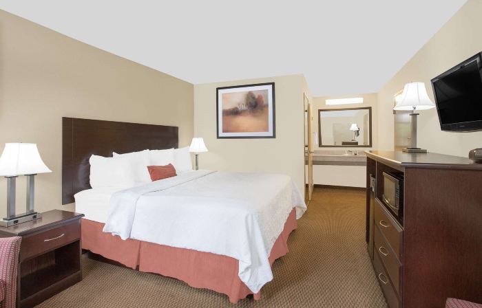 Baymont by Wyndham Greenville