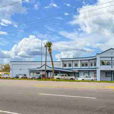 Rodeway Inn Hotel Exterior