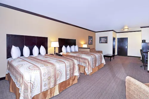 Best Western Plus Royal Mountain Inn  Suites Hotels in Henderson County