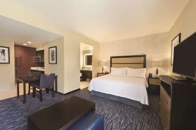 Homewood Suites by Hilton Mobile I-65/Airport Blvd Hotels in Mobile