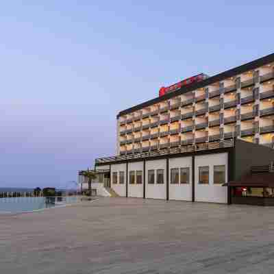Ramada by Wyndham Tekirdag Hotel Exterior