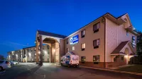 Best Western Airport Inn Hotels in Warwick