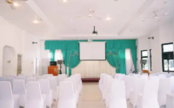 BOS Hotel Sungailiat