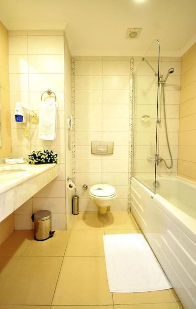 Standard Double Room Hotel Titan Select Photo
