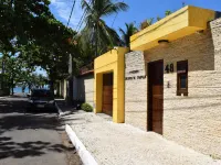 Hotel Pousada Encanto de Itapoan Hotels near Salvador International Airport