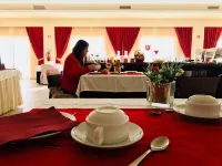 Palace Hotel Astúrias & Spa فنادق في Sao Pedro do Sul
