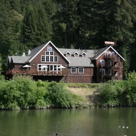 Highland Dell Lodge
