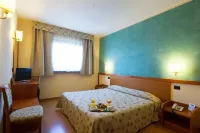 โรงแรมซังกัลโลพาร์ค