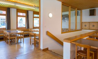 Pontresina Youth Hostel