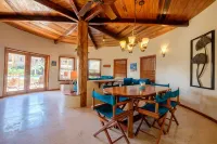 Indigo Belize 4B 3 Bedroom Condo by RedAwning