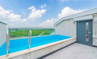 Gangneung Ampm Poolvilla