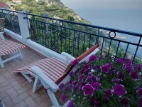 Villa Donna Fausta - con vistas al mar