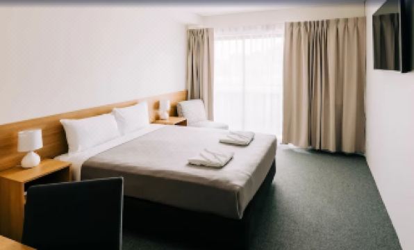 4. 보이저 모텔..